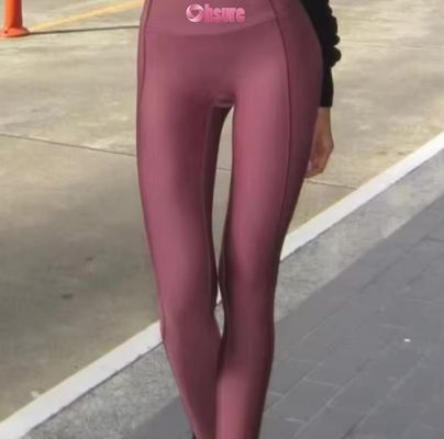 Yoga-Leggings für Damen mit Po-Effekt - High-Waist-Design mit AirFlex-Technologie | Blickdicht & Rutschfest | UPF50+ (8 Farben)