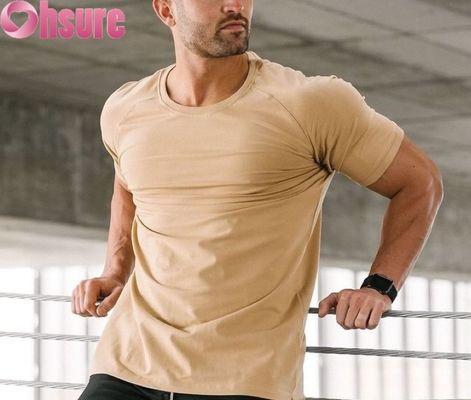 Hochleistungs-Schnelltrockene Sport-T-Shirt für Männer - Fitnessstudio und Outdoor-Training mit 3D-Mesh-Lüftung