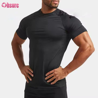 Benutzerdefiniertes, leichtes, schlankes Raglan-Ärmel-T-Shirt aus Polyester-Spandex, schnell trocknendes Muskel-Trainingsoberteil für Herren