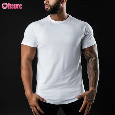 Großhandel New Style Männer Schnelltrocken Fitness Sport T-Shirts Casual Bodybuilding Custom Logo Kleidung Strickgewebe Druck