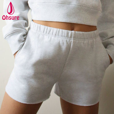Großhandel Custom Logo Schweißshorts mit hoher Taille Frauen Fitness Fitness Gym Training Shorts mit hoher Taille Loose Inseam Taschen Roh Hem Casual