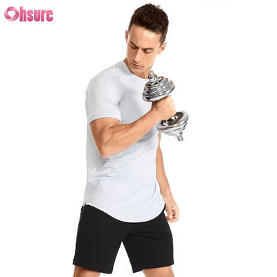 Großhandel US Größe Fitnessbekleidung Männer Fitness Sport T-Shirts Atemberaubend Hohe Elastizität Schnell trocknen Laufen Slim Fit T-Shirts