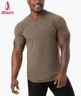 Leichtes Komfort-T-Shirt Herren Gym Fitness Sportbekleidung Poly-Mischgewebe 2022 Neue Mode Nahtloser Stretch-Baumwoll-Gym-Kleidung