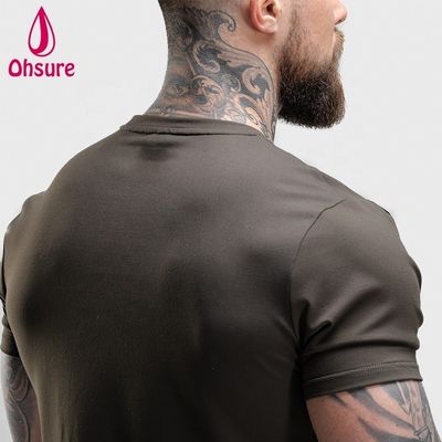 Großhandel Atmungsaktives Athleisure Plus Size T-Shirt Benutzerdefiniertes Kurzarm-T-Shirt Fitness Herren T-Shirt
