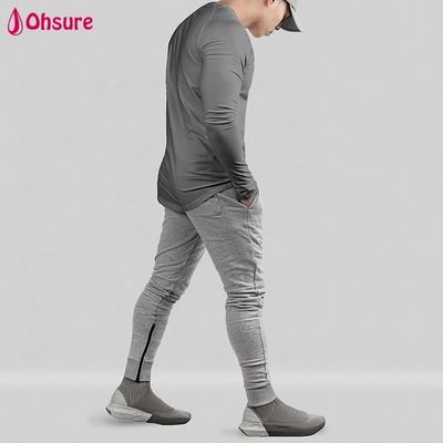 Großhandel Sportliche Body Shaper Slim Fit Männer T-Shirt Tops Langärme Scoop Hem Training Bodybuilding Fitness Shirts Blank Casual