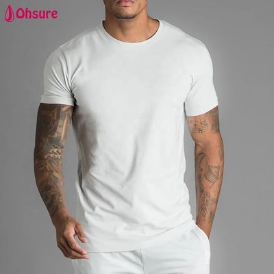 Lieferanten von Herrenbekleidung Großhändler Hochwertiges Herren-Baumwoll-T-Shirt Individuelle Größe und Logo Einfaches, lockeres Fitnessstudio-Herren-T-Shirt